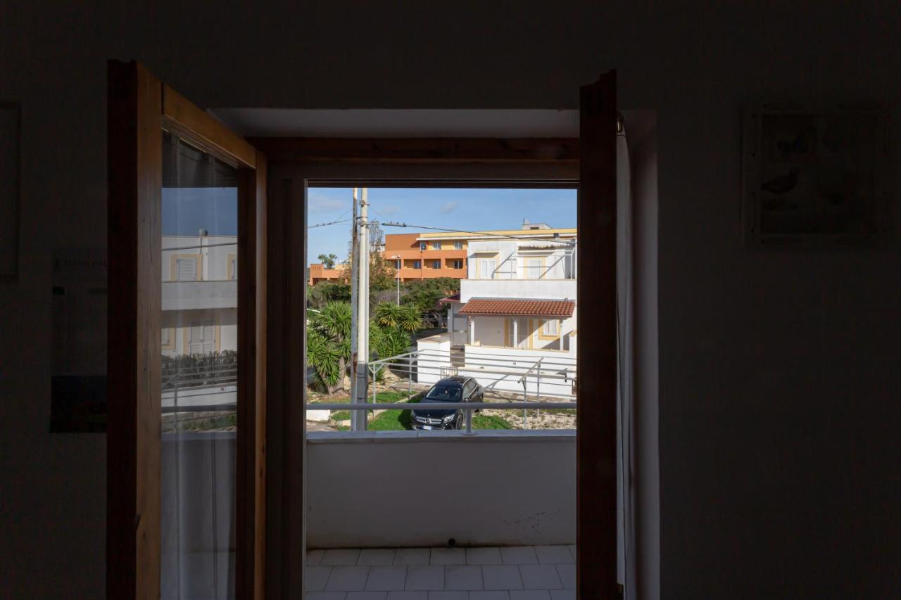 Bilocale Climatizzato A 50 M Dalla Spiaggia Con Posto Auto Privato Lido Marini Exterior foto